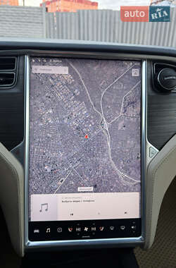 Лифтбек Tesla Model S 2016 в Харькове