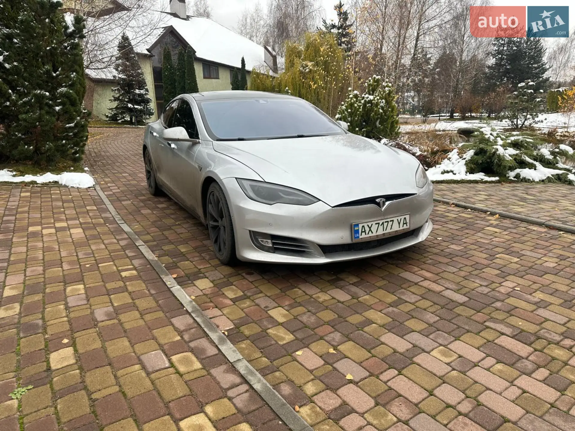 2015 Tesla Model S - фото 1