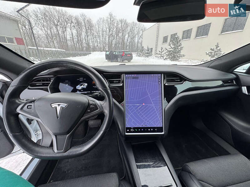 Ліфтбек Tesla Model S 2018 в Луцьку