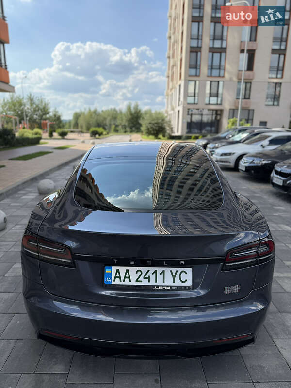 Лифтбек Tesla Model S 2023 в Киеве фото 14 Лифтбек Tesla Model S 2023 в Киеве