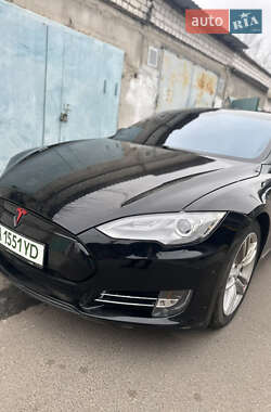 Лифтбек Tesla Model S 2013 в Николаеве
