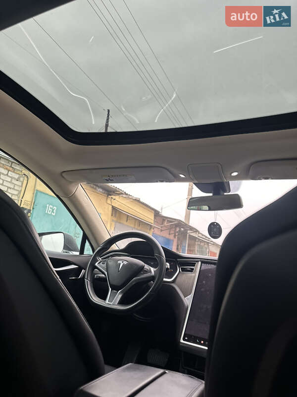 Ліфтбек Tesla Model S 2013 в Миколаєві фото 16 Ліфтбек Tesla Model S 2013 в Миколаєві