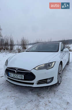 Лифтбек Tesla Model S 2014 в Киеве