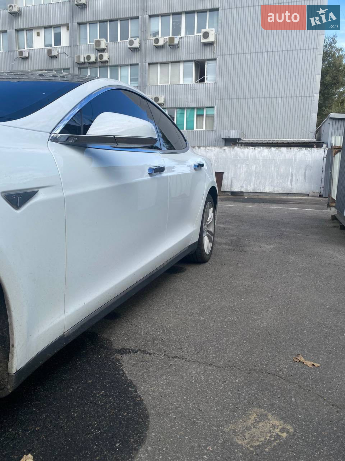 2015 Tesla Model S - мініатюра 17