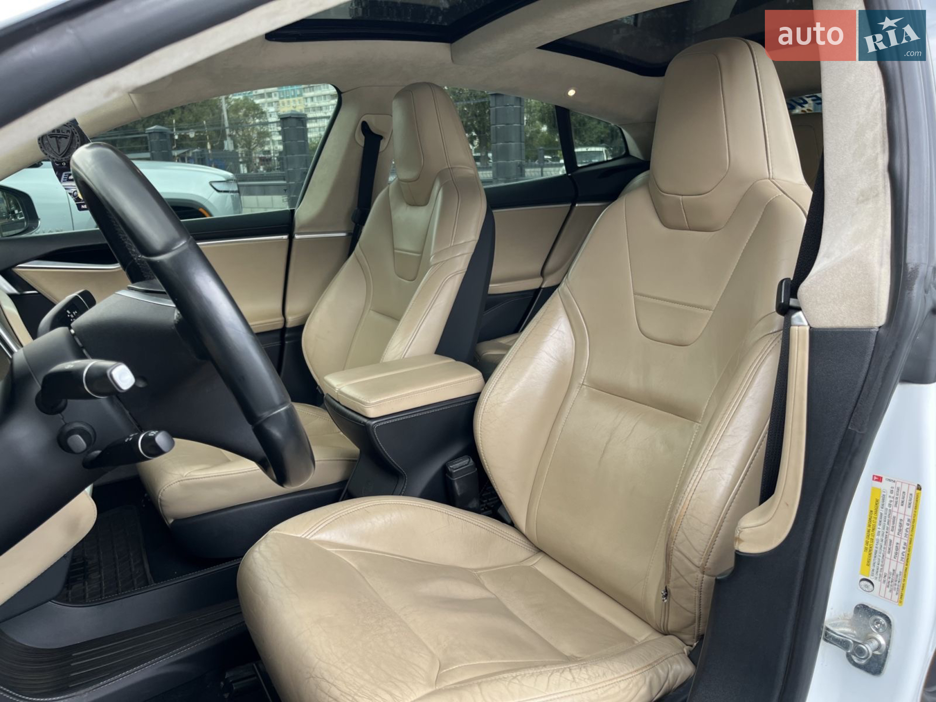 2015 Tesla Model S - мініатюра 37