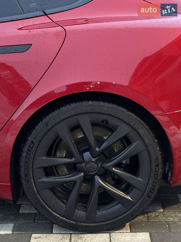 Ліфтбек Tesla Model S 2021 в Львові фото 39 Ліфтбек Tesla Model S 2021 в Львові