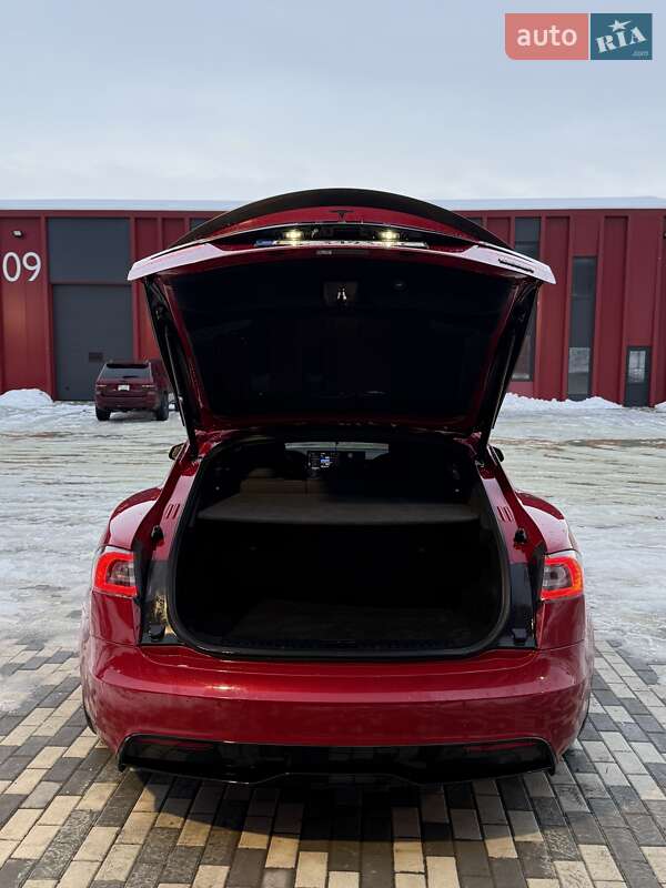 Ліфтбек Tesla Model S 2021 в Львові фото 93 Ліфтбек Tesla Model S 2021 в Львові