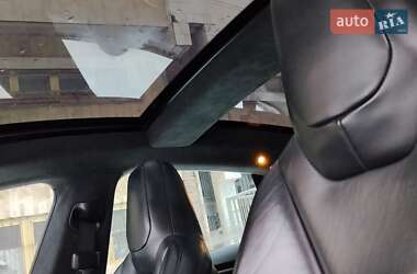 Лифтбек Tesla Model S 2016 в Ивано-Франковске