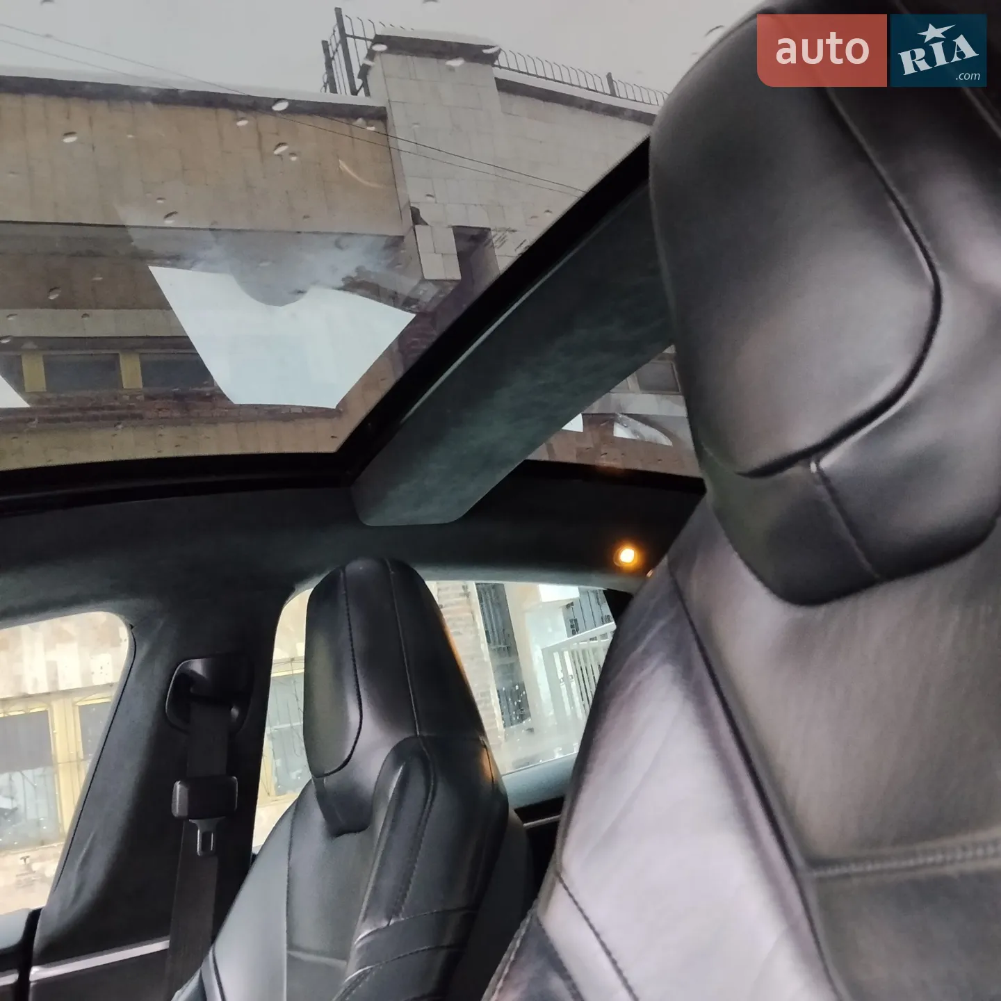 2016 Tesla Model S - мініатюра 13