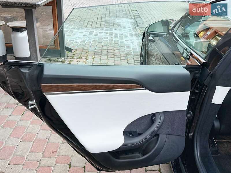 Ліфтбек Tesla Model S 2021 в Ужгороді фото 9 Ліфтбек Tesla Model S 2021 в Ужгороді