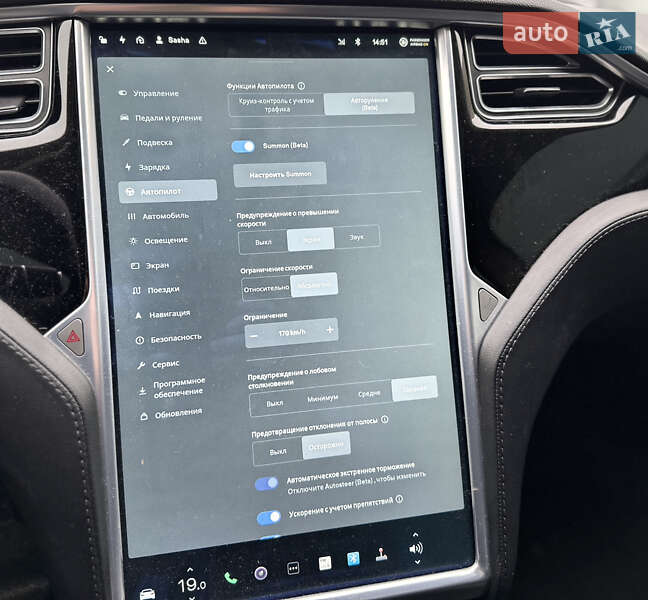 Ліфтбек Tesla Model S 2014 в Черкасах