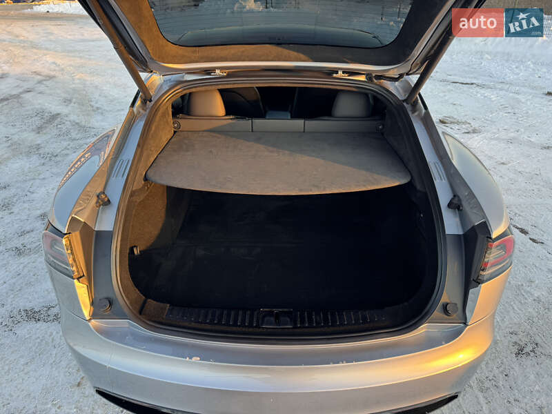 Лифтбек Tesla Model S 2024 в Ровно фото 5 Лифтбек Tesla Model S 2024 в Ровно