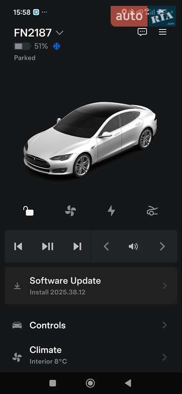 Ліфтбек Tesla Model S 2014 в Львові