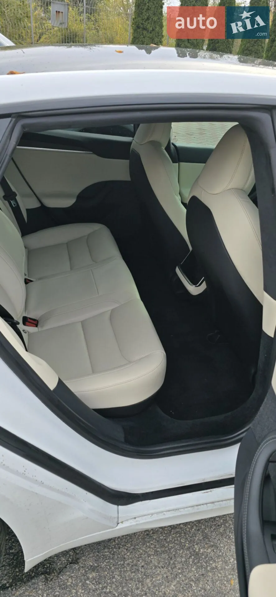 2021 Tesla Model S - мініатюра 8