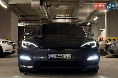 Лифтбек Tesla Model S 2023 в Львове