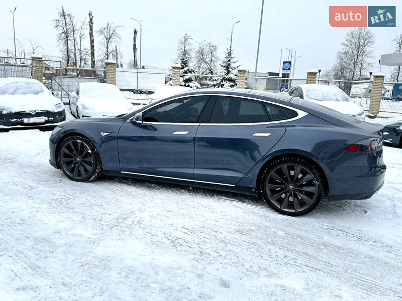 Лифтбек Tesla Model S 2014 в Виннице