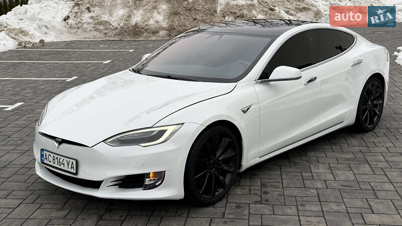 Лифтбек Tesla Model S 2017 в Луцке фото 28 Лифтбек Tesla Model S 2017 в Луцке