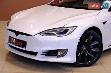 Ліфтбек Tesla Model S 2020 в Одесі