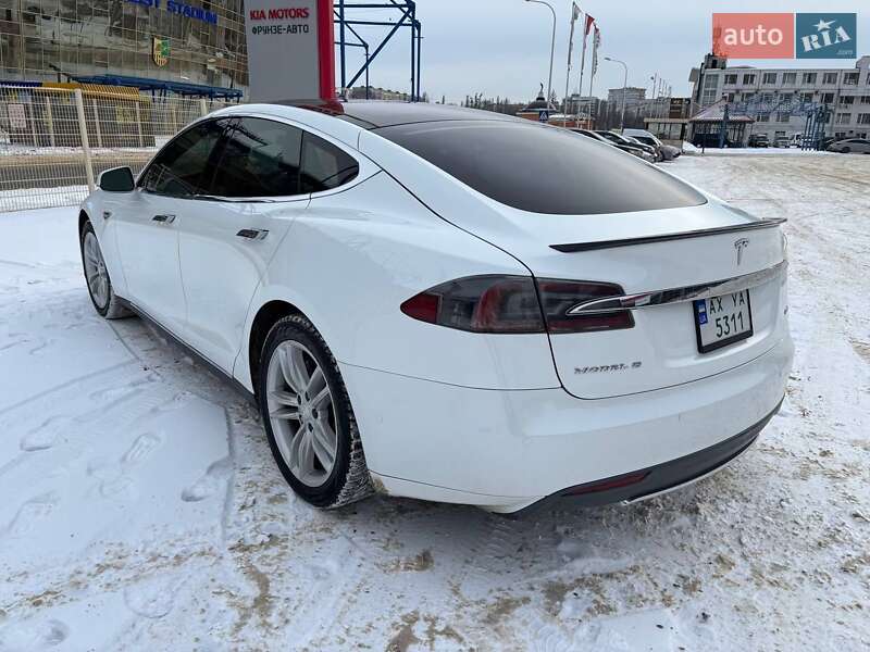 Лифтбек Tesla Model S 2013 в Харькове