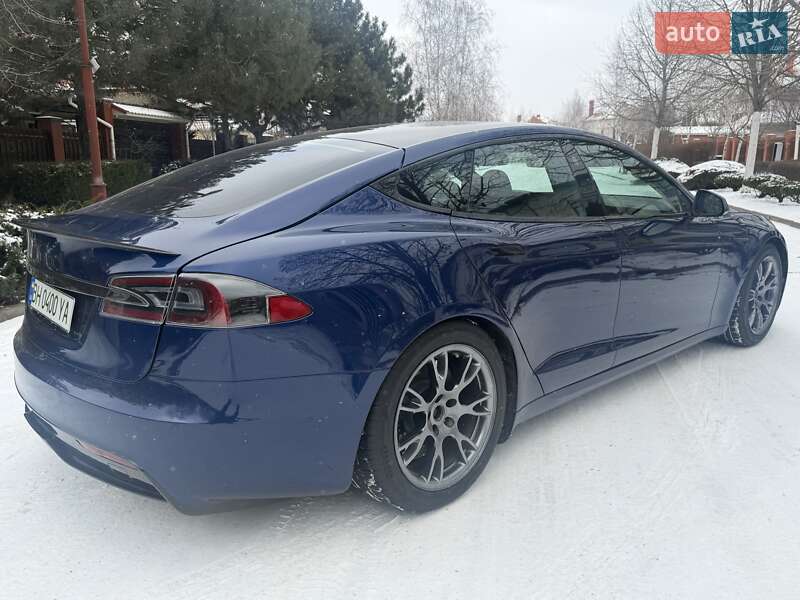 Лифтбек Tesla Model S 2021 в Одессе
