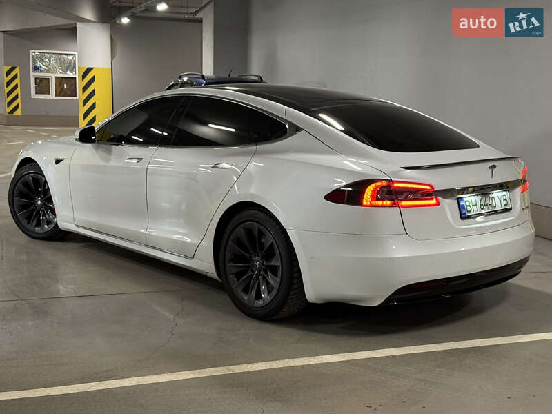 Ліфтбек Tesla Model S 2020 в Одесі фото 6 Ліфтбек Tesla Model S 2020 в Одесі