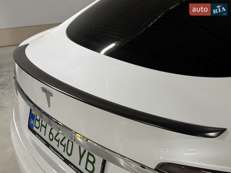 Ліфтбек Tesla Model S 2020 в Одесі фото 25 Ліфтбек Tesla Model S 2020 в Одесі