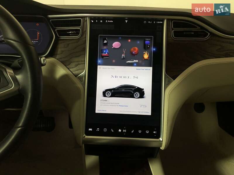 Ліфтбек Tesla Model S 2017 в Одесі