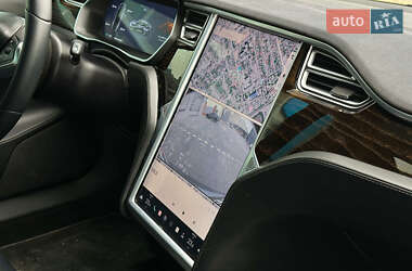 Лифтбек Tesla Model S 2016 в Одессе
