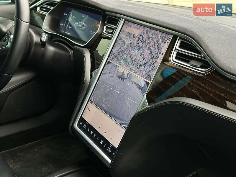 Лифтбек Tesla Model S 2016 в Одессе