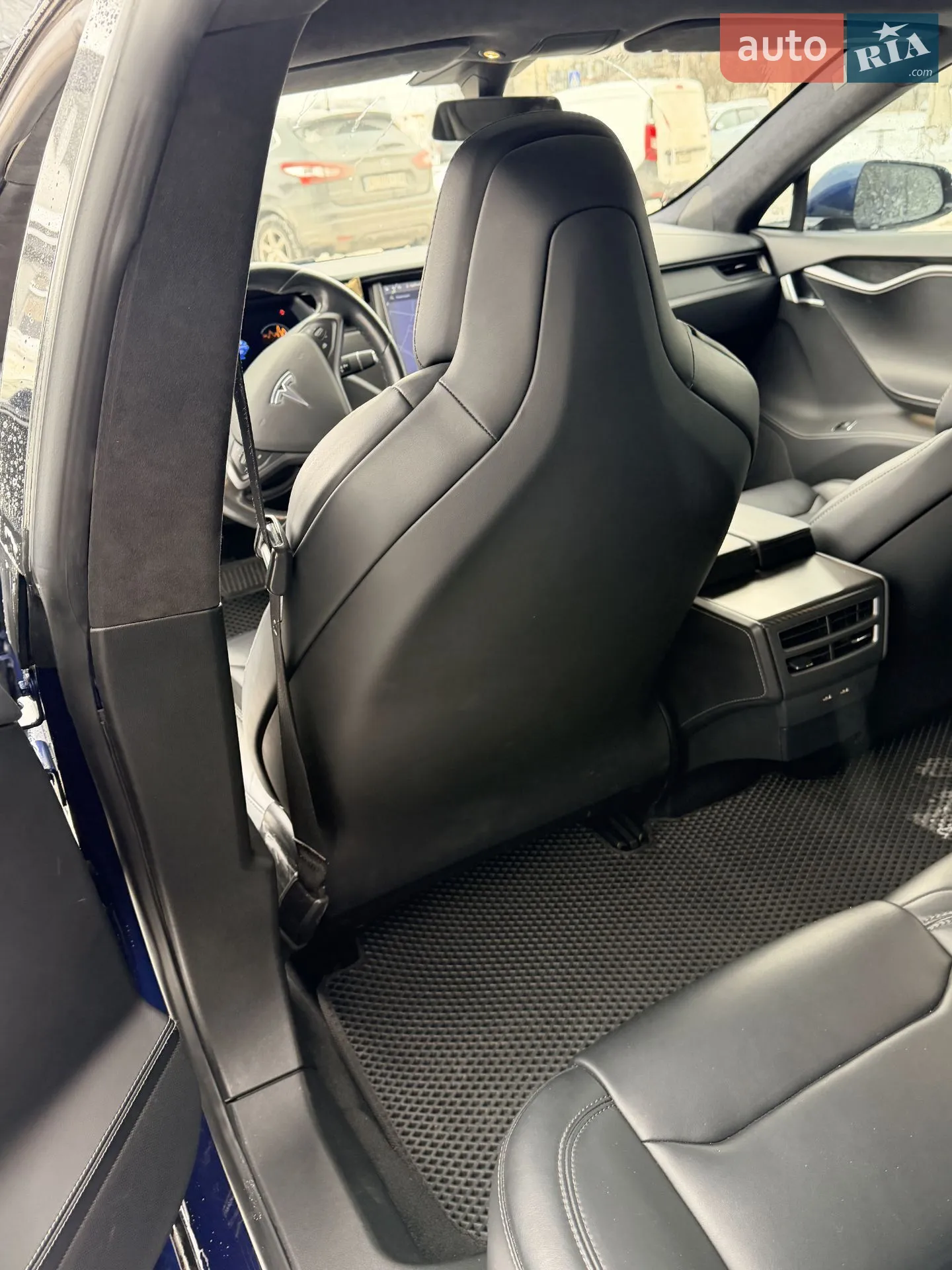 2019 Tesla Model S - мініатюра 10