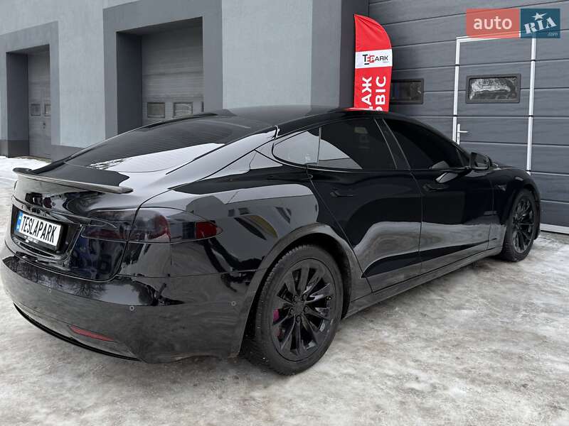 Ліфтбек Tesla Model S 2019 в Києві