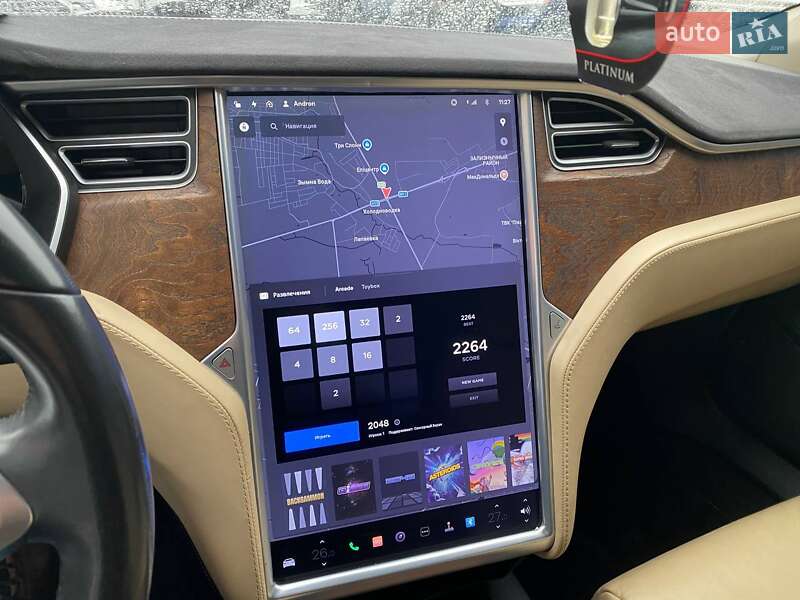 Лифтбек Tesla Model S 2017 в Львове фото 13 Лифтбек Tesla Model S 2017 в Львове