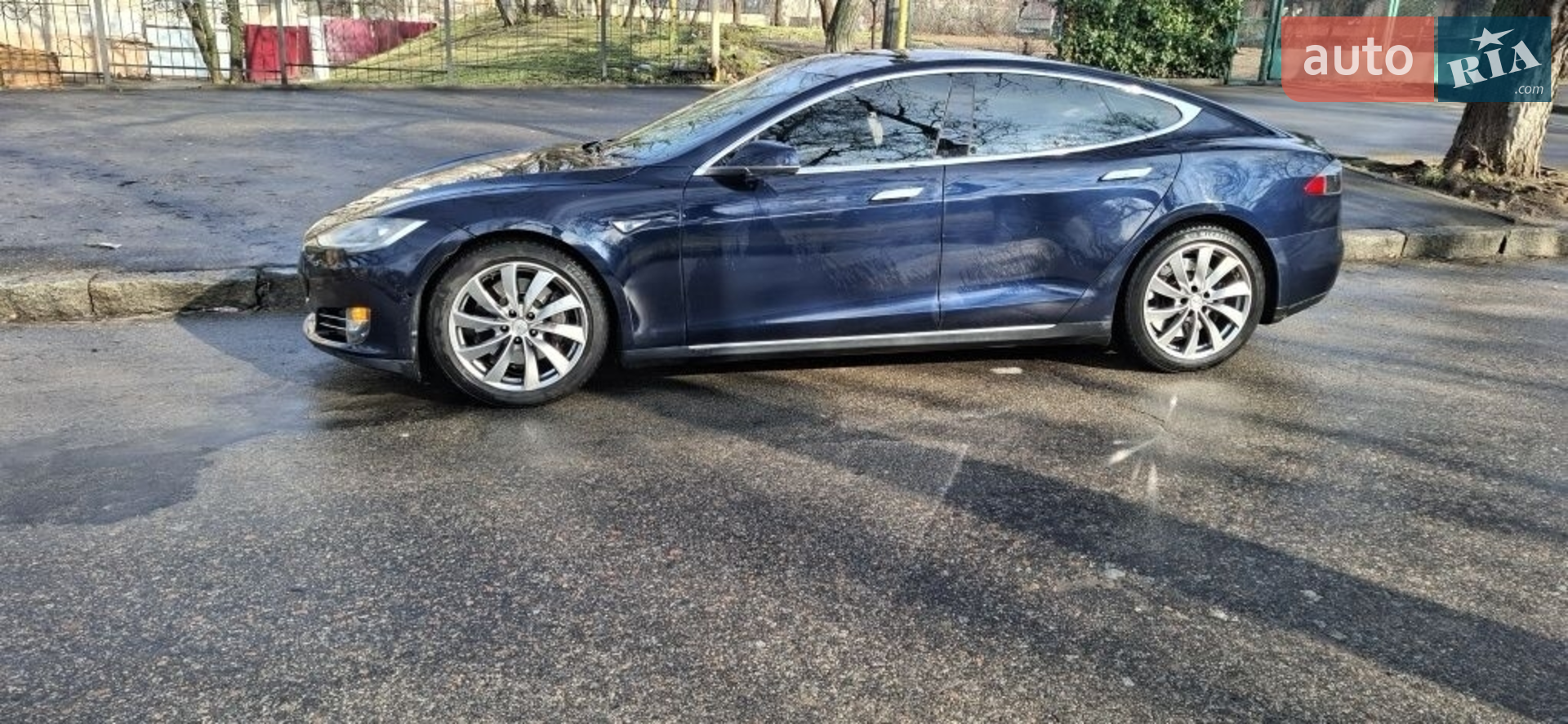 2013 Tesla Model S - мініатюра 2