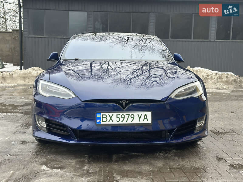 Ліфтбек Tesla Model S 2016 в Славуті фото 7 Ліфтбек Tesla Model S 2016 в Славуті