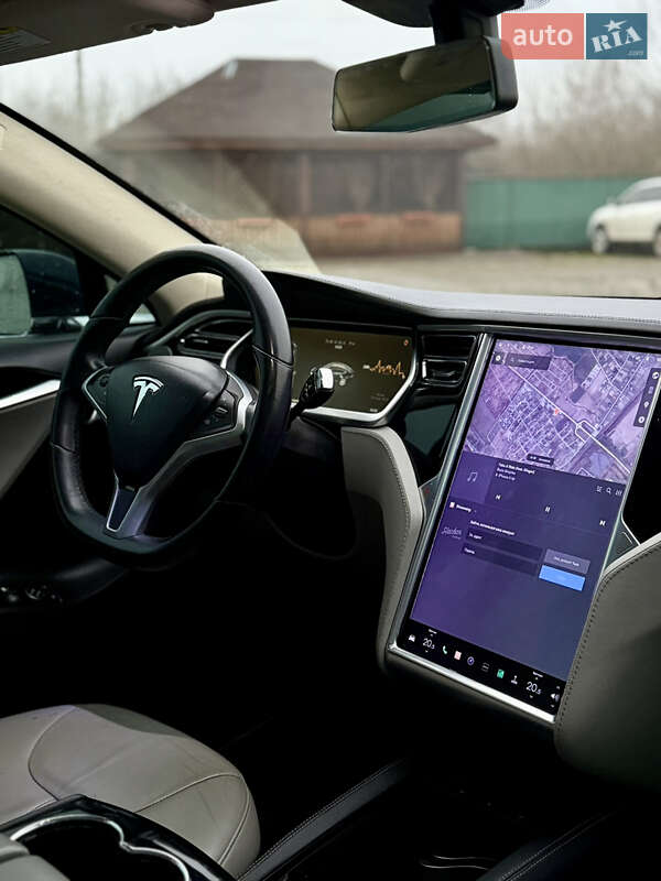 Лифтбек Tesla Model S 2013 в Коломые фото 18 Лифтбек Tesla Model S 2013 в Коломые