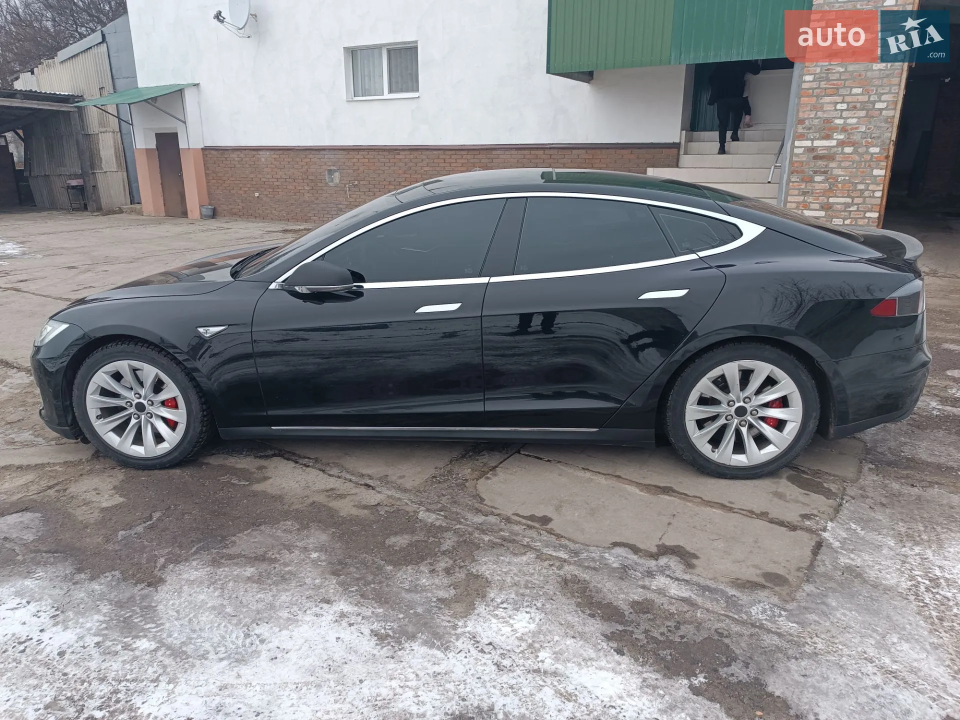 2014 Tesla Model S - мініатюра 2