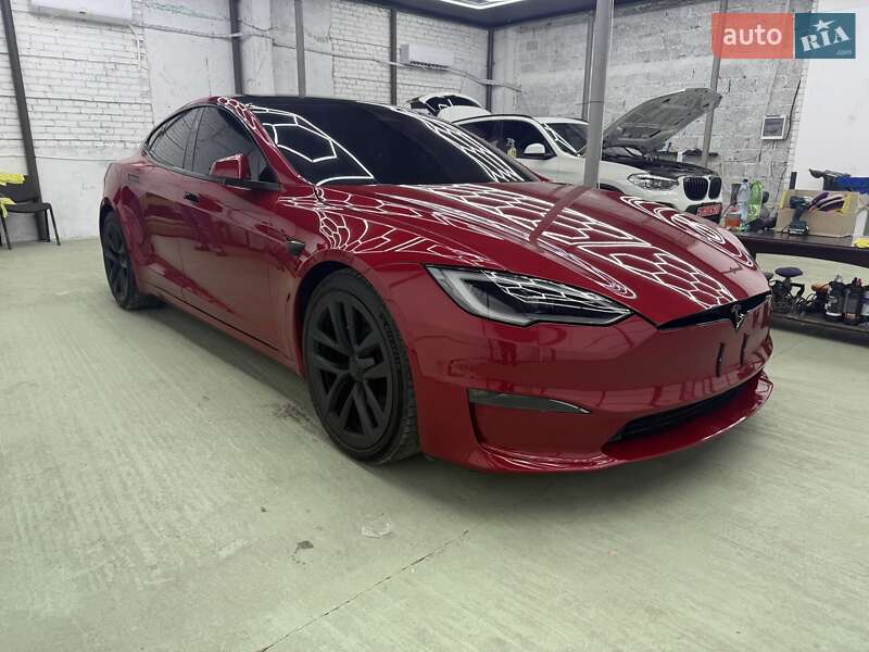 Ліфтбек Tesla Model S 2021 в Львові