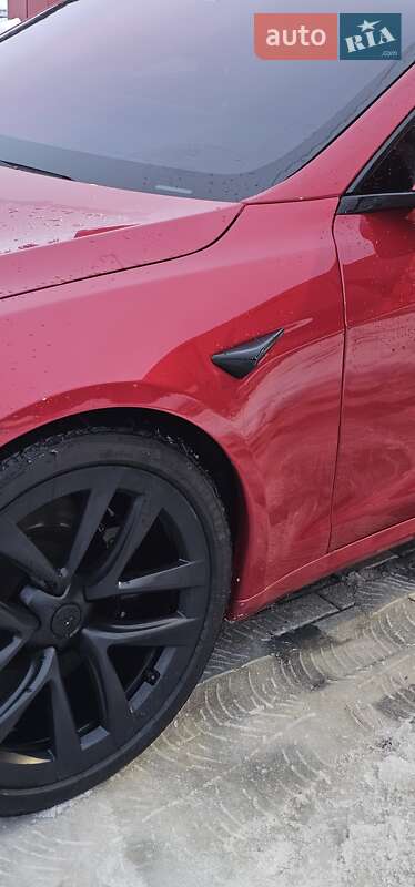 Ліфтбек Tesla Model S 2021 в Львові