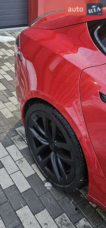 Ліфтбек Tesla Model S 2021 в Львові