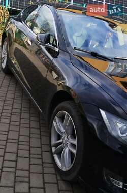 Лифтбек Tesla Model S 2014 в Дрогобыче