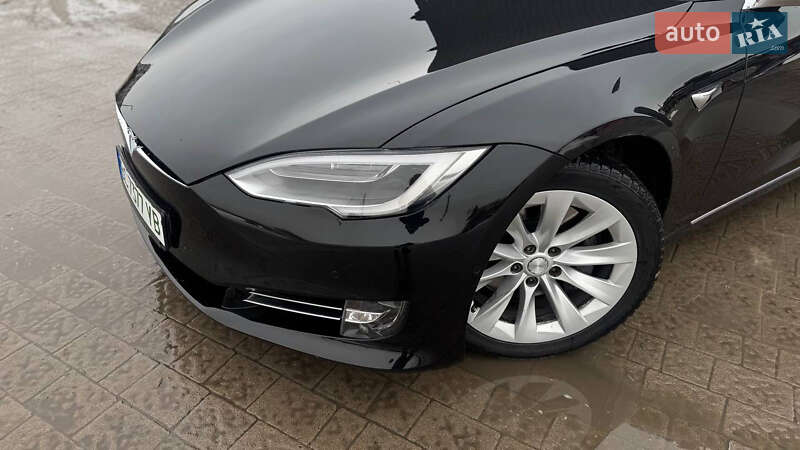 Лифтбек Tesla Model S 2017 в Трускавце фото 13 Лифтбек Tesla Model S 2017 в Трускавце