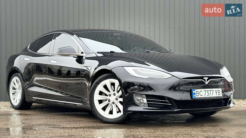 Лифтбек Tesla Model S 2017 в Трускавце фото 37 Лифтбек Tesla Model S 2017 в Трускавце