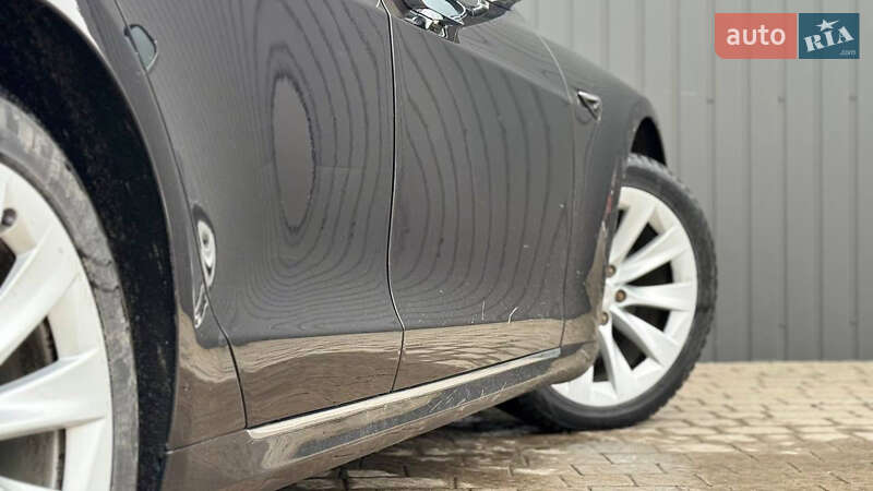 Лифтбек Tesla Model S 2017 в Трускавце фото 68 Лифтбек Tesla Model S 2017 в Трускавце