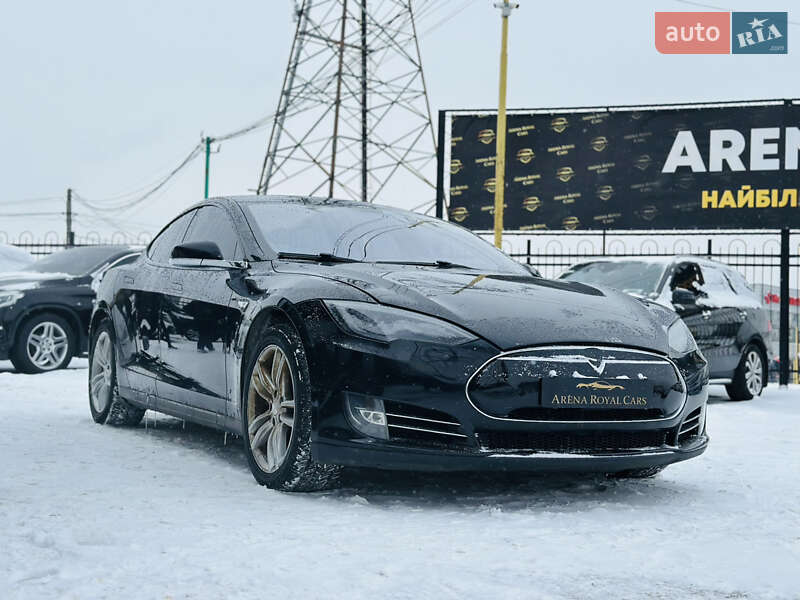 Ліфтбек Tesla Model S 2014 в Харкові
