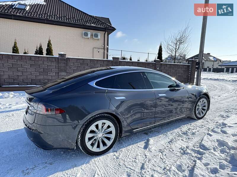 Лифтбек Tesla Model S 2018 в Ровно фото 6 Лифтбек Tesla Model S 2018 в Ровно