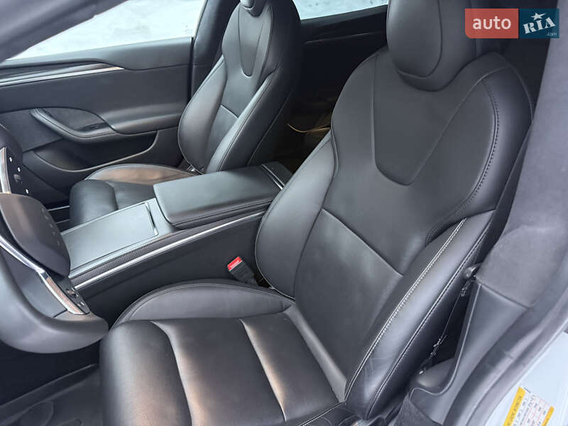 Ліфтбек Tesla Model S 2021 в Львові фото 16 Ліфтбек Tesla Model S 2021 в Львові