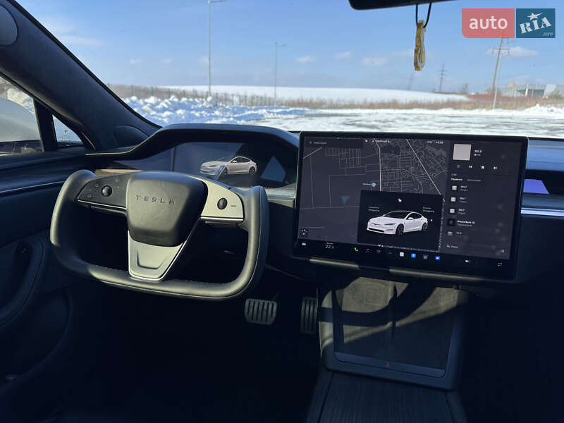 Лифтбек Tesla Model S 2021 в Ровно