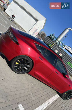 Ліфтбек Tesla Model S 2018 в Одесі