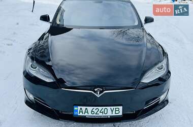 Лифтбек Tesla Model S 2014 в Белогородке