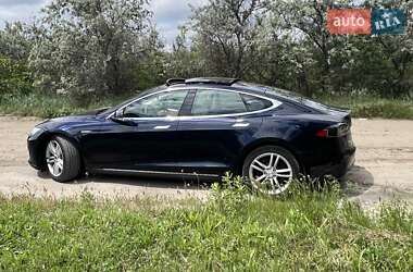 Лифтбек Tesla Model S 2014 в Одессе
